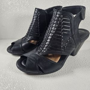 Earth brand black leather gladiator heels